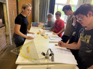 Mehr über den Artikel erfahren Chemietag in der Allgemeinen Sonderschule Allentsteig