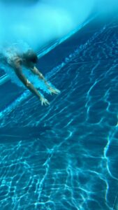 Mehr über den Artikel erfahren Ein sportlicher Sommertag im Freibad Allentsteig