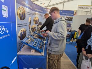 Mehr über den Artikel erfahren Besuch der Waldviertler Jobmesse in Schrems