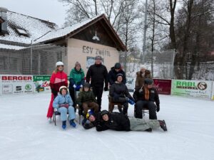 Mehr über den Artikel erfahren Eislaufen in Zwettl