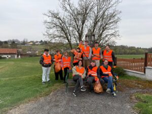 Mehr über den Artikel erfahren Flurreinigung der ASO – Gemeinsam für eine saubere Umwelt
